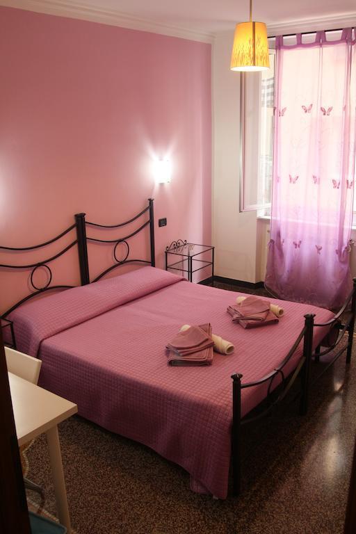 Bed & Breakfast La Rosa Dei Venti Gênes Chambre photo